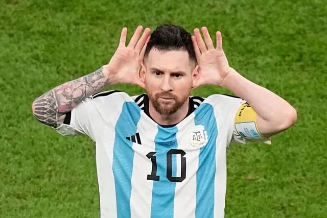 Messi coloca o Brasil entre os favoritos para a Copa do Mundo: "Sempre é candidato"